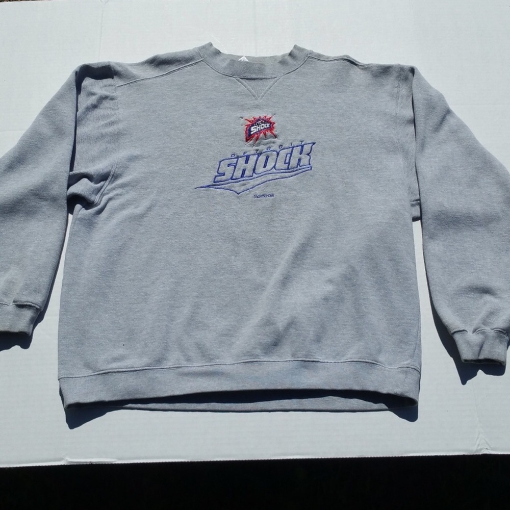 Vintage reebok Detroit shock men’s crewneck